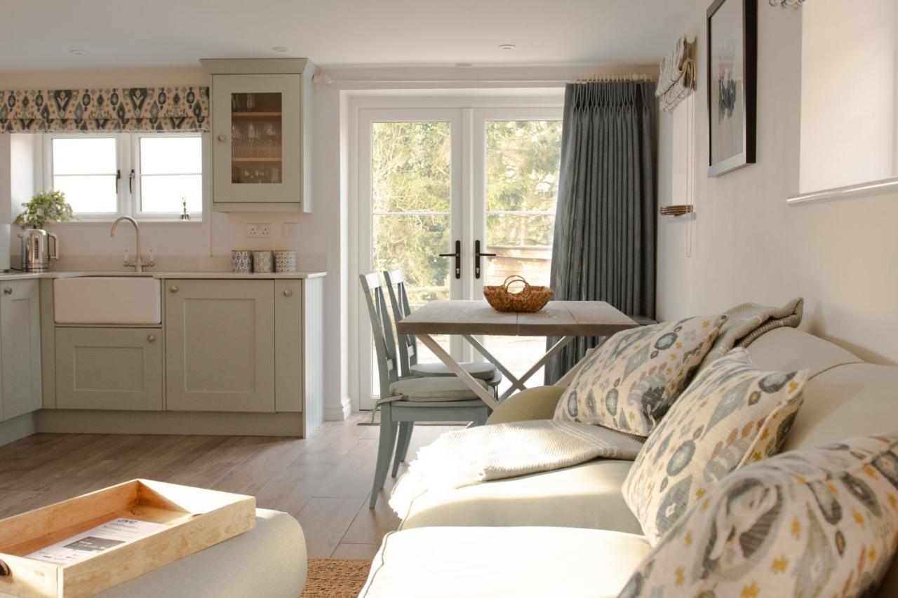 Finwood Green Farm Holiday Cottages-The Calf Shed And The Milk Parlour Henley-in-Arden Esterno foto