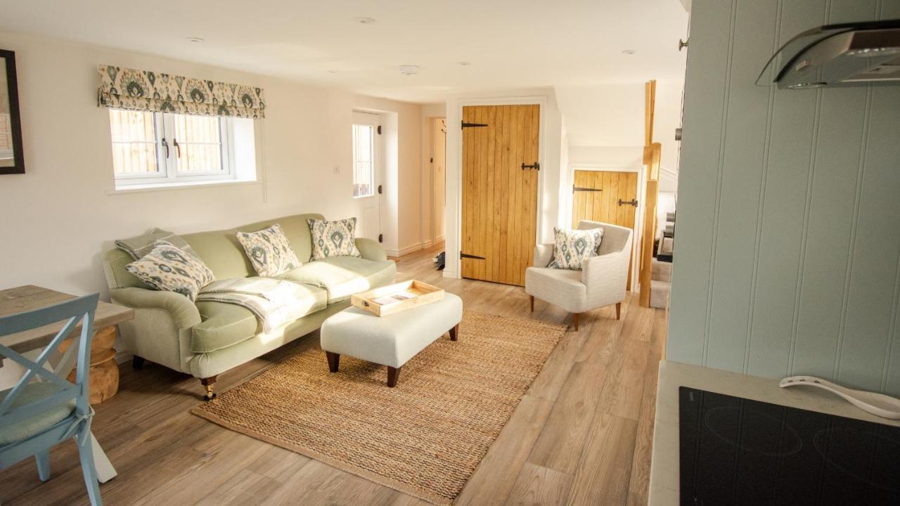 Finwood Green Farm Holiday Cottages-The Calf Shed And The Milk Parlour Henley-in-Arden Esterno foto