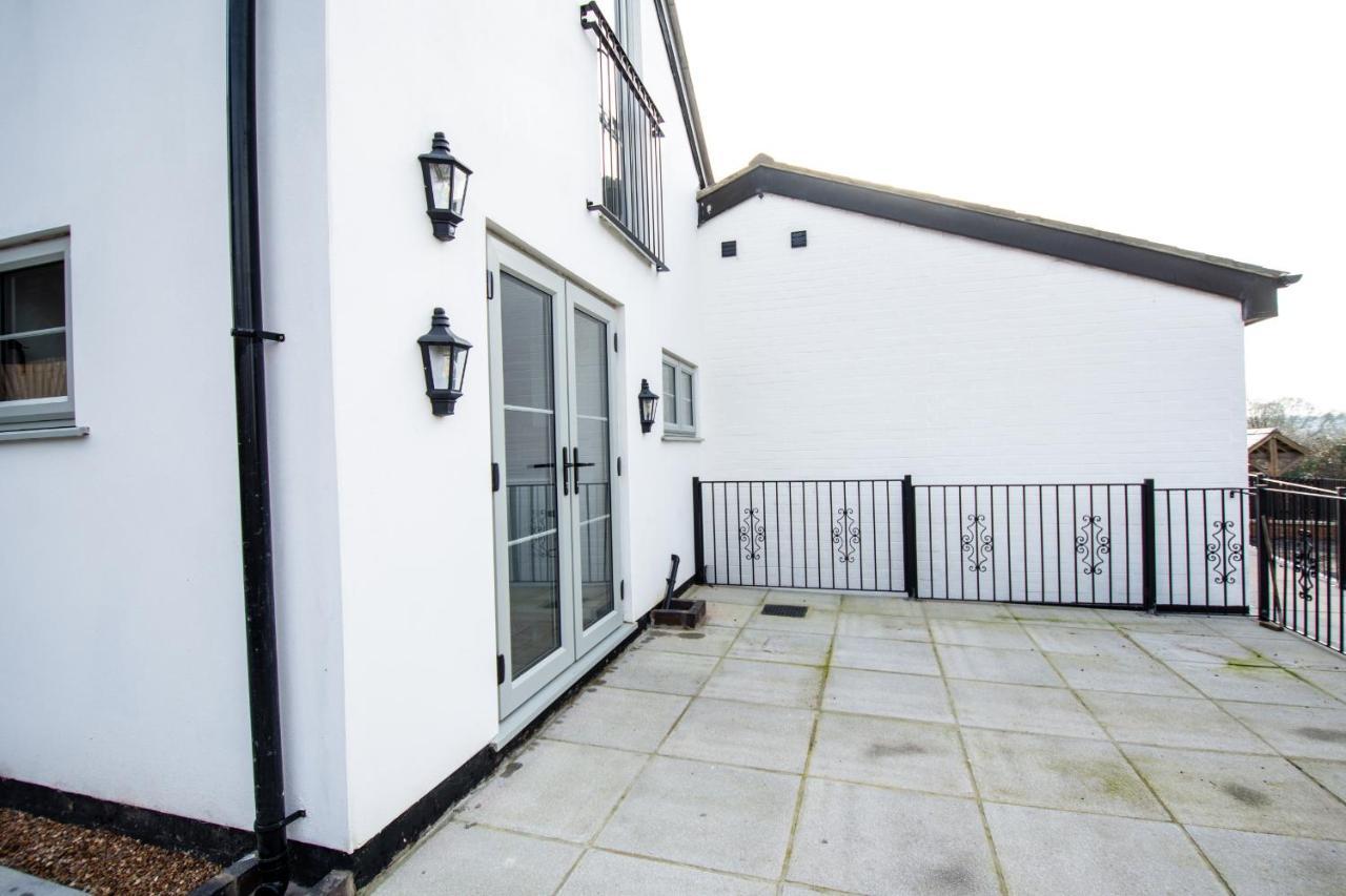Finwood Green Farm Holiday Cottages-The Calf Shed And The Milk Parlour Henley-in-Arden Esterno foto